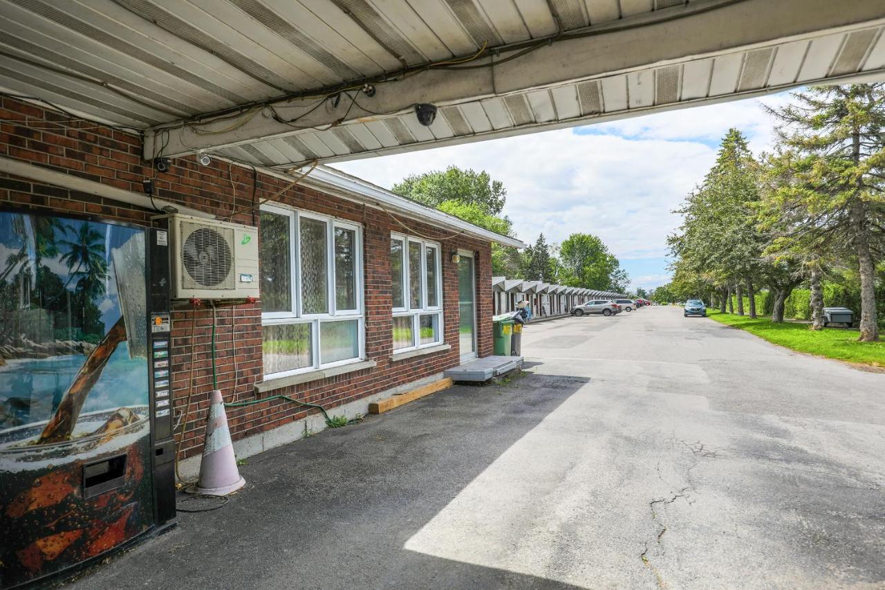 Motel Rideau Brossard Zewnętrze zdjęcie