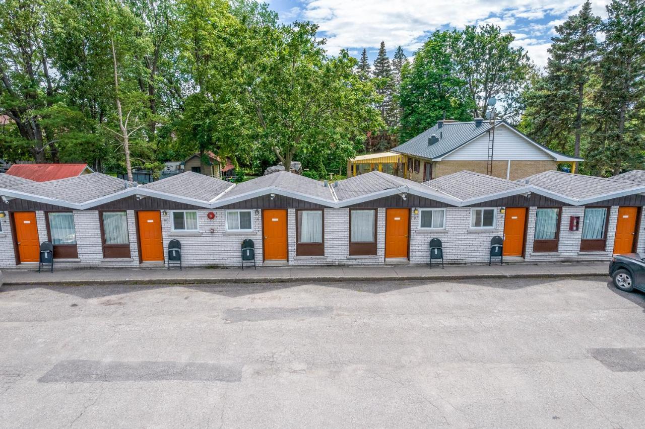 Motel Rideau Brossard Zewnętrze zdjęcie